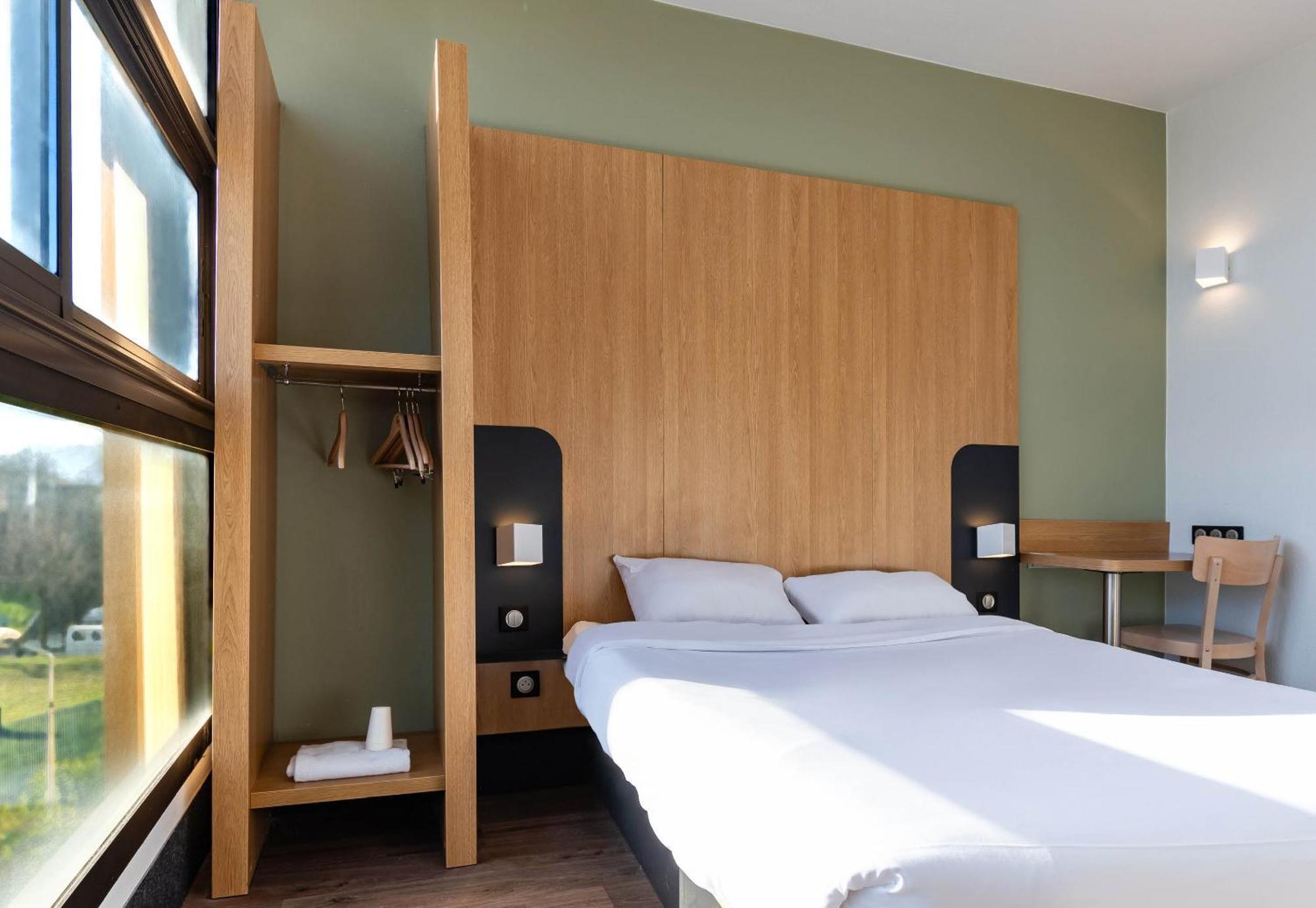 B&B Hotel Grenoble Centre Verlaine Eksteriør billede